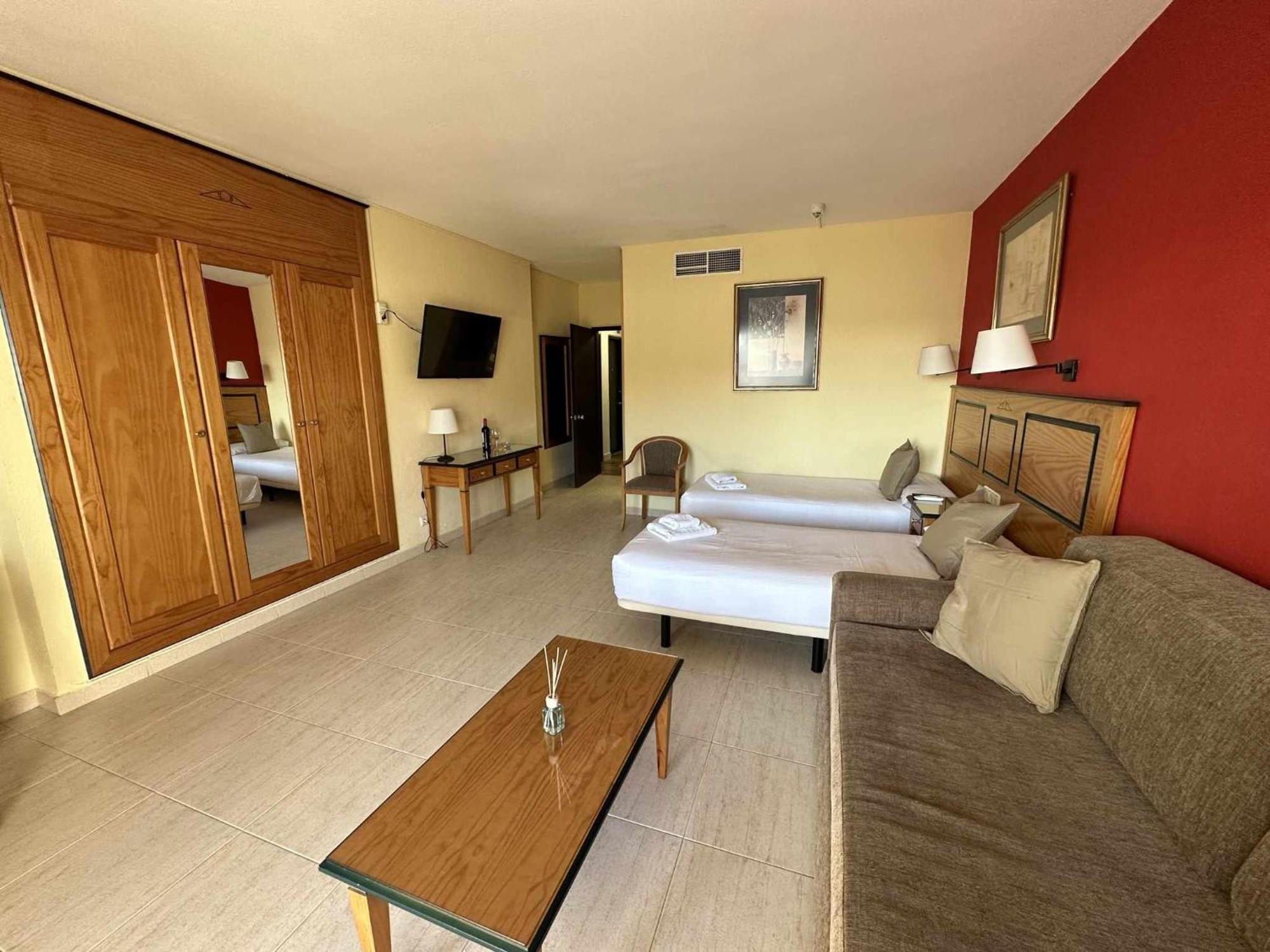 Estudio Pyr Privado Frente Al Puerto De Fuengirola Zewnętrze zdjęcie