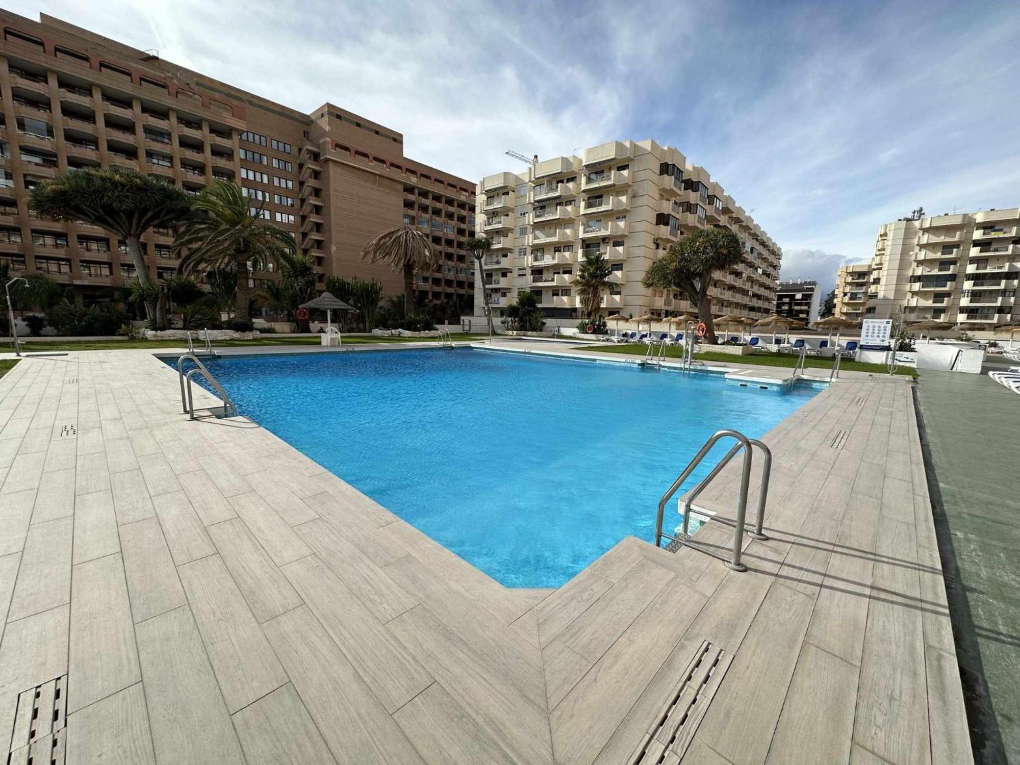 Estudio Pyr Privado Frente Al Puerto De Fuengirola Zewnętrze zdjęcie