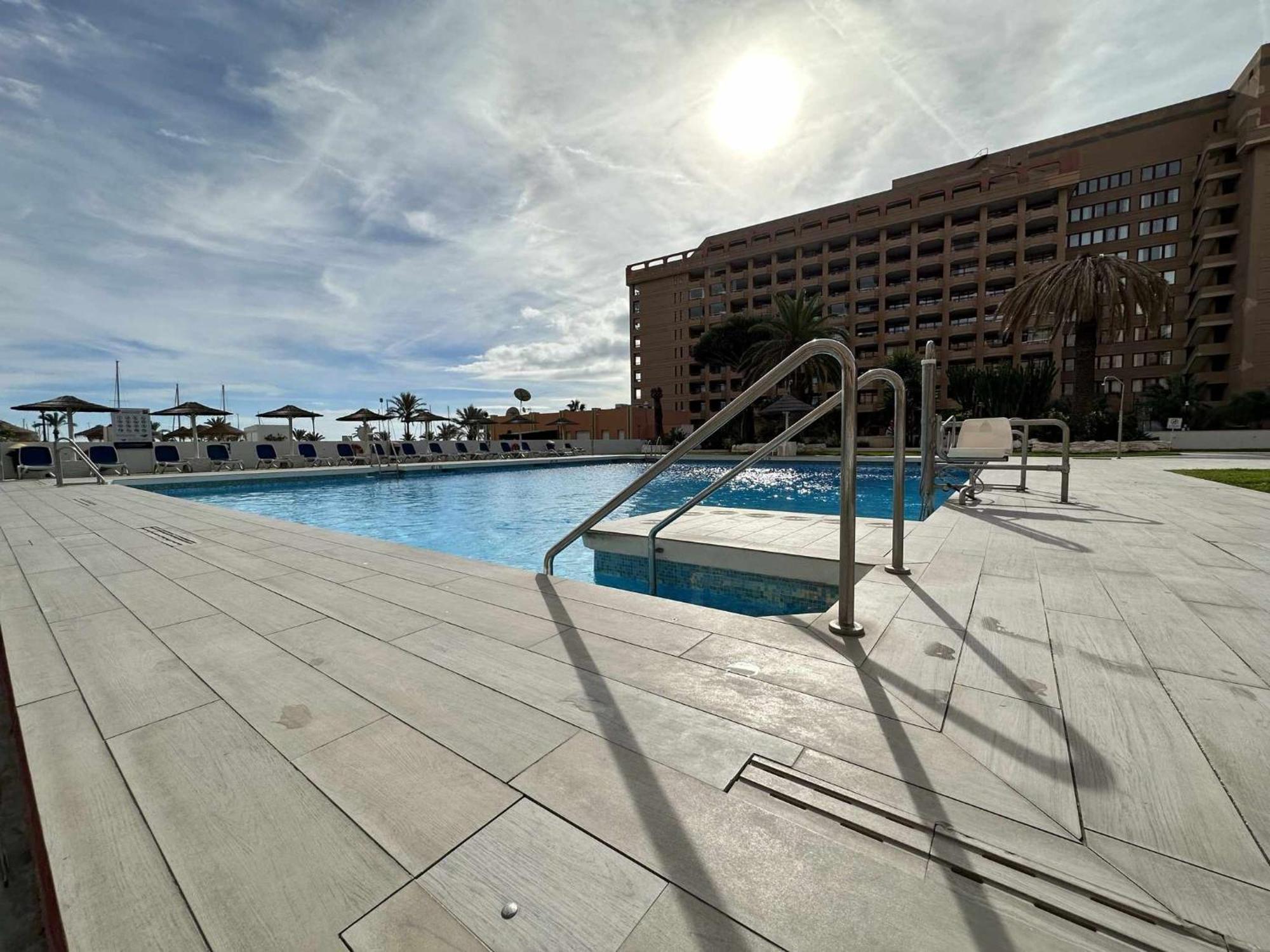Estudio Pyr Privado Frente Al Puerto De Fuengirola Zewnętrze zdjęcie