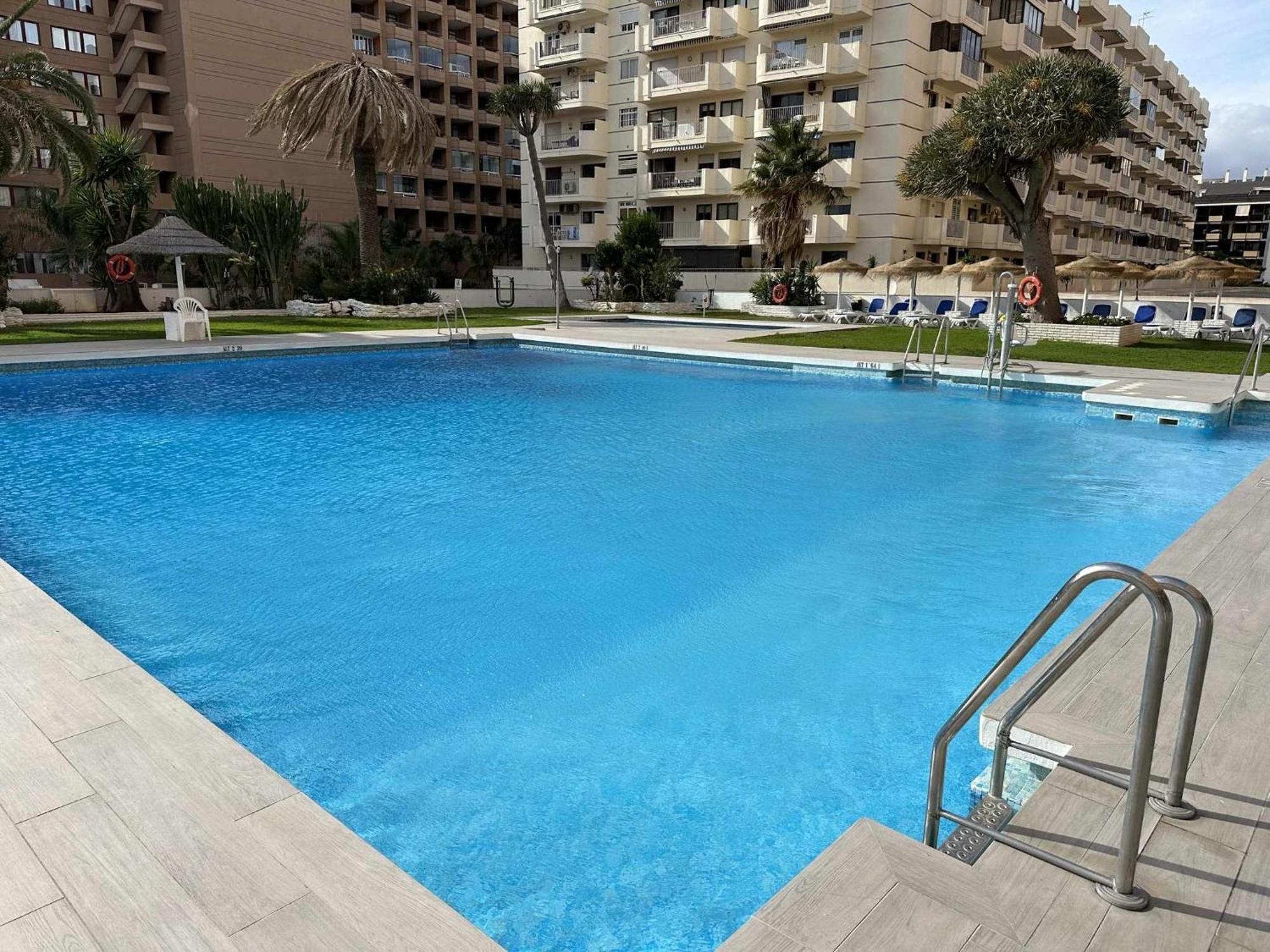 Estudio Pyr Privado Frente Al Puerto De Fuengirola Zewnętrze zdjęcie