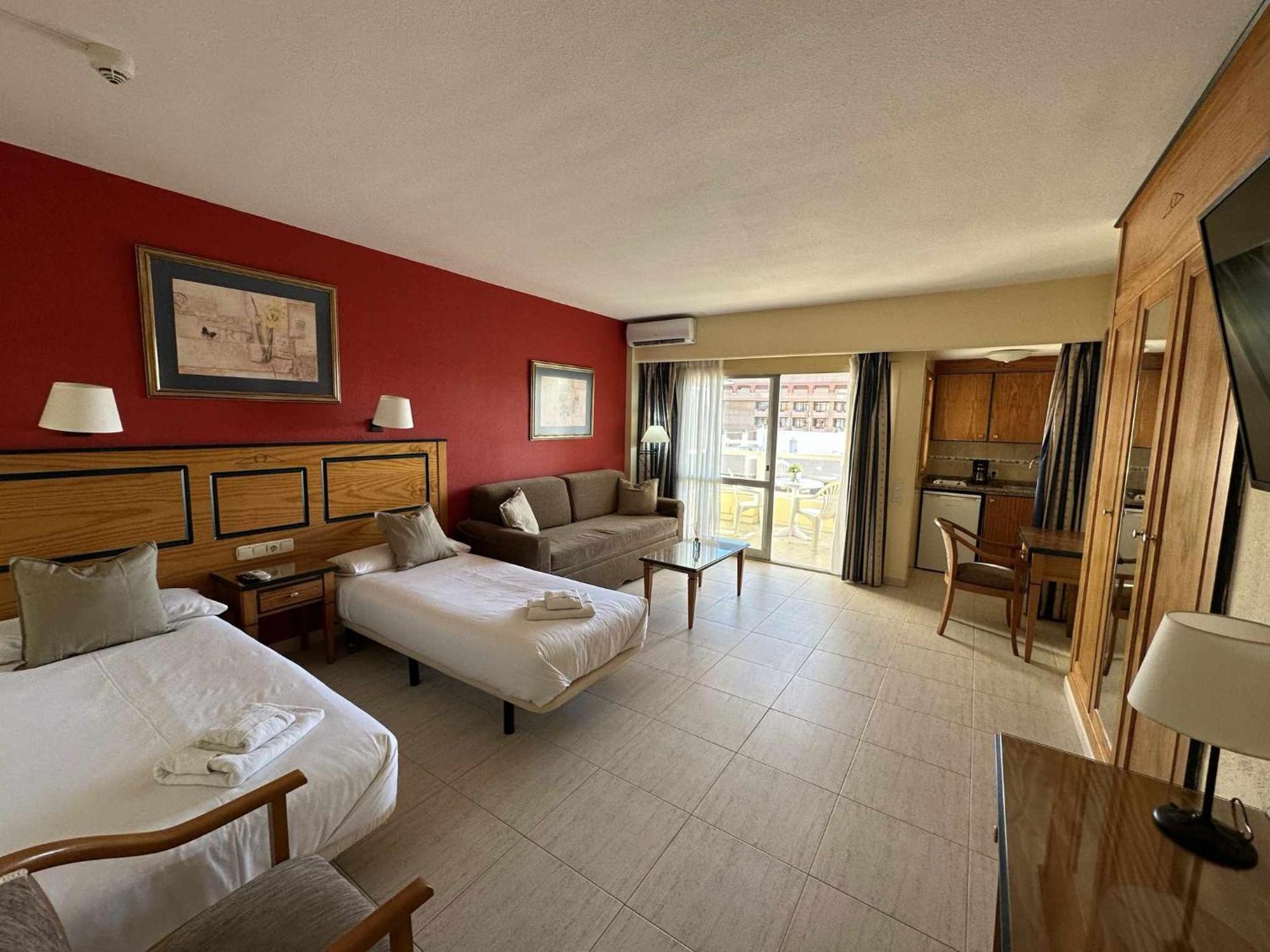 Estudio Pyr Privado Frente Al Puerto De Fuengirola Zewnętrze zdjęcie