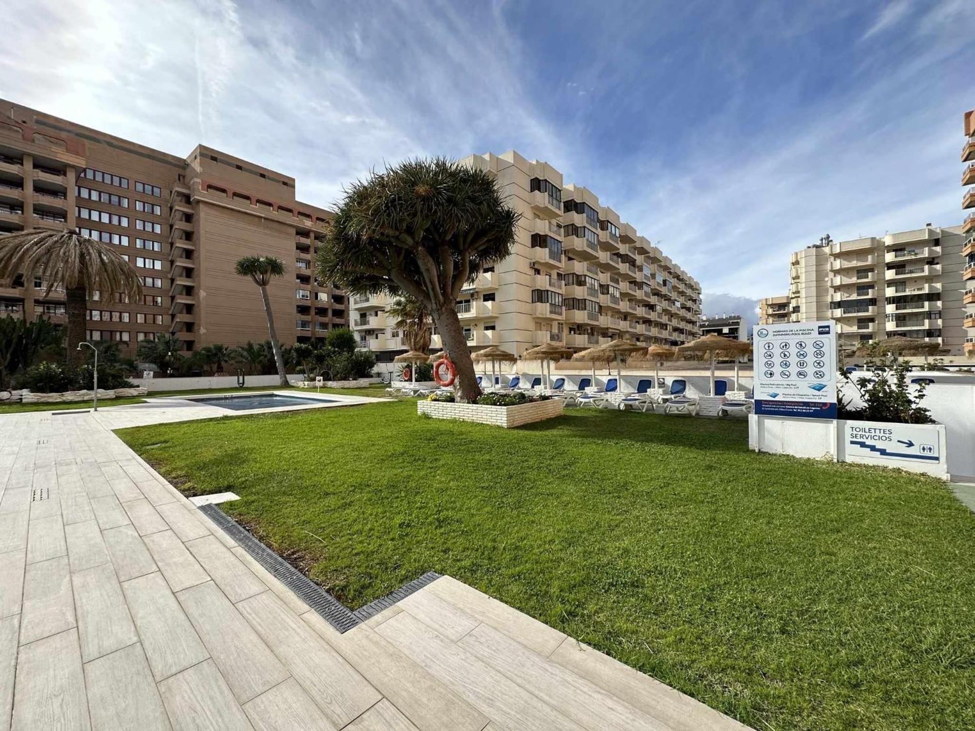 Estudio Pyr Privado Frente Al Puerto De Fuengirola Zewnętrze zdjęcie