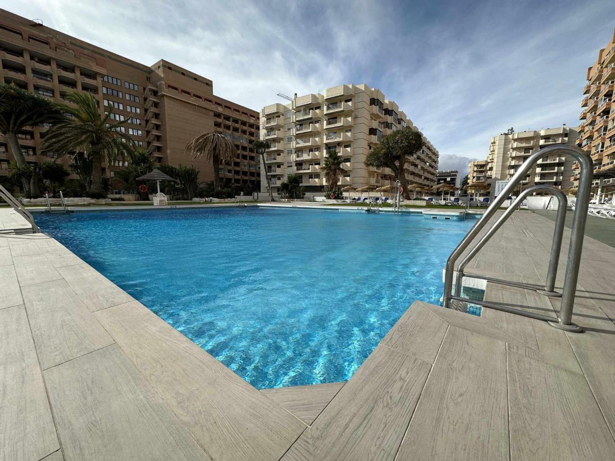 Estudio Pyr Privado Frente Al Puerto De Fuengirola Zewnętrze zdjęcie