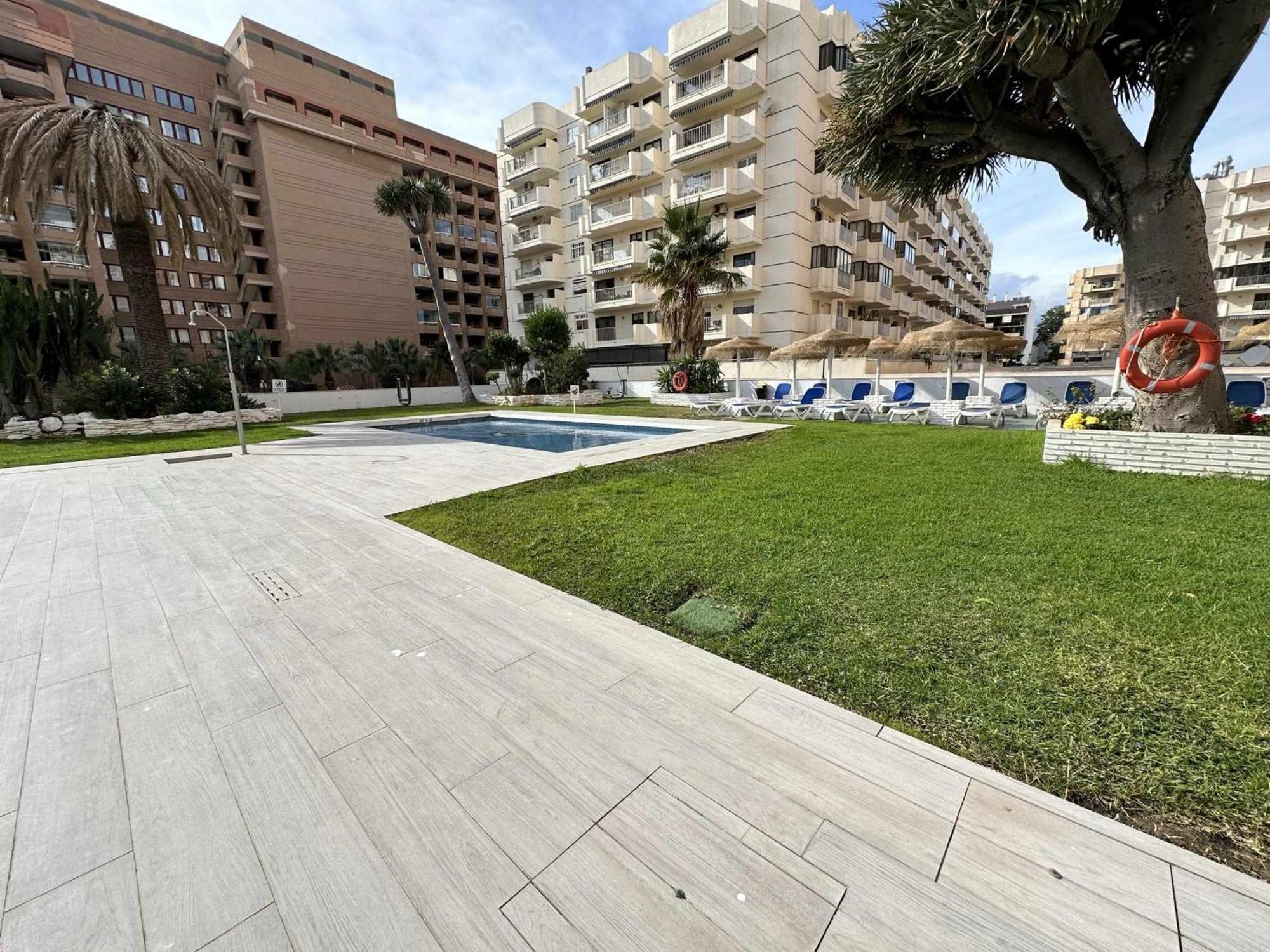 Estudio Pyr Privado Frente Al Puerto De Fuengirola Zewnętrze zdjęcie