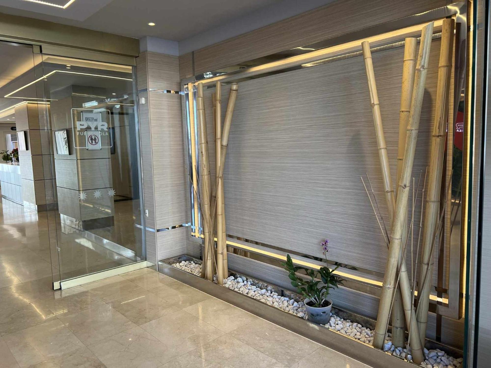 Estudio Pyr Privado Frente Al Puerto De Fuengirola Zewnętrze zdjęcie
